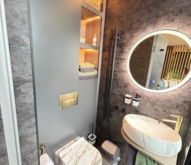 Hradistko House | Za Zrcadlem