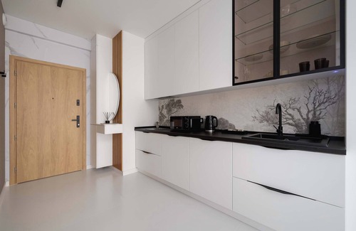 Katowice Apartment | Zabrska 15 Katowice | Modern Studio for 2 Persons | Parking & Balcony | Business