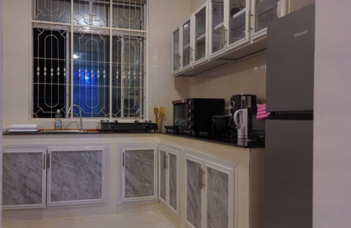 Uroa Apartment | Zanzibar Bliss – Uroa Beachfront 2BR Retreat with Balcony & WiFi