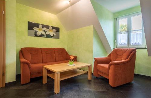Tettnang Apartment | Zapfs Bauernhof Apfelblüte