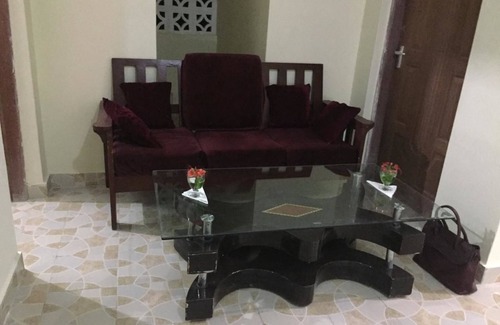 Shanzu Hotel | Zaradise