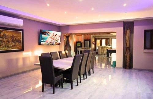 Bela-Bela House | Zebula Bush Lodge 47 by Euphoric Leisure