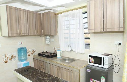 Nairobi Apartment | Zedek Suite 003