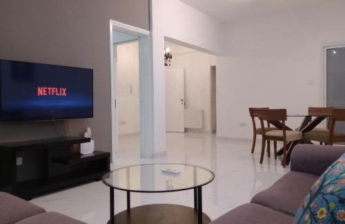Limassol Apartment | Zelea Deluxe Apartment (BREAKBOOKING CY)