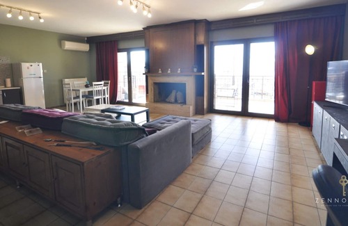 Ano Poli Apartment | Zennova #80 Kastra Apartment
