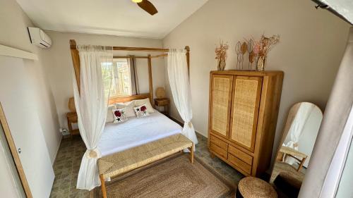 Grand Gaube House | Zephyr 3BR House Ocean View, Rooftop & Pool