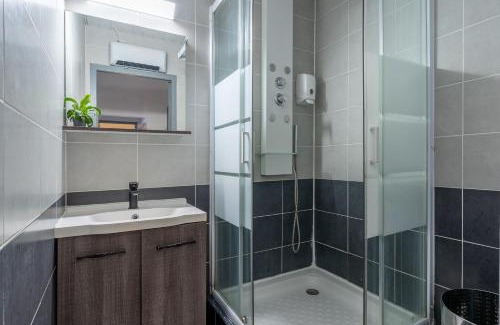 Le Grau-dʼAgde Apartment | Zephyr - Accès direct plage Grau d'Agde