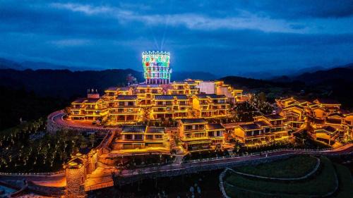 Zhangjiajie Hotel | Zhangjiajie Valley Secret Resort