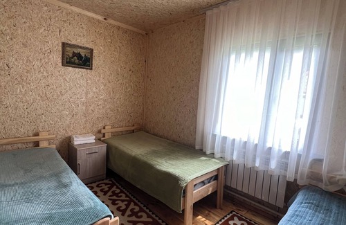 Issyk-Kul Region House | Zhyluu Suu