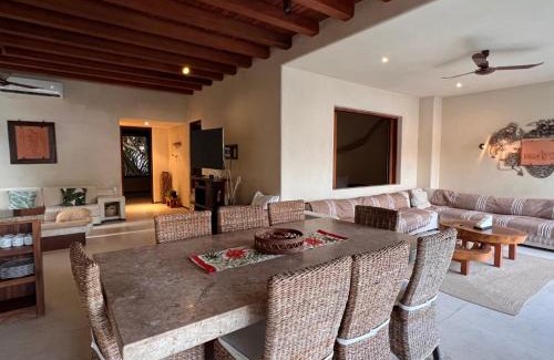 Ixtapa - Zihuatanejo Villa | Zihuatanejo Lovely Villa