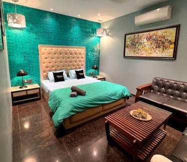 Kalyan Villa | Zio Asmara- Peacefull terrace settings, Pool, BBQ