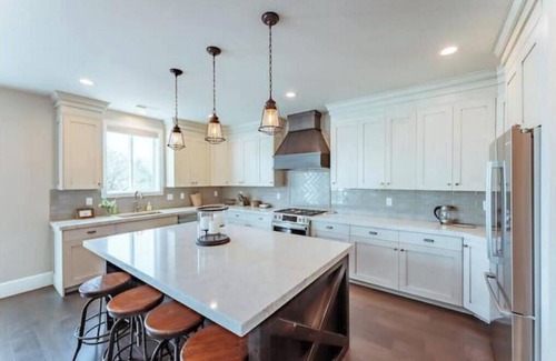 Zion National Park East Entrance House | Zion Views- Riding Ranch Lodge + resort access