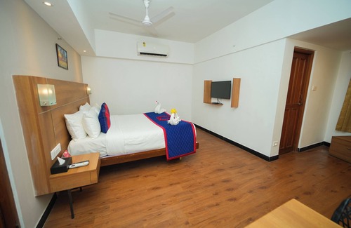 Ram Nagar Hotel | Zip by Spree Hotel Mangala International
