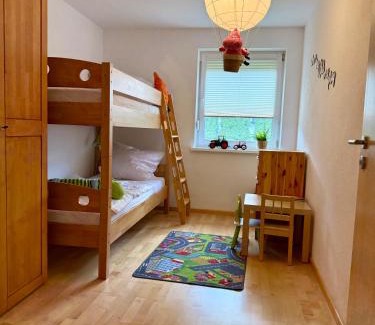 Koetz Apartment | ZK Living Ferienwohnung EG
