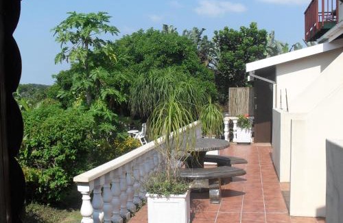 Umhlali Beach House | Zuider Zee Guest House