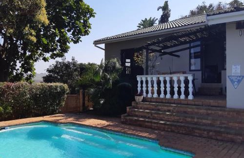 Umhlali Beach House | Zuider Zee Guest House