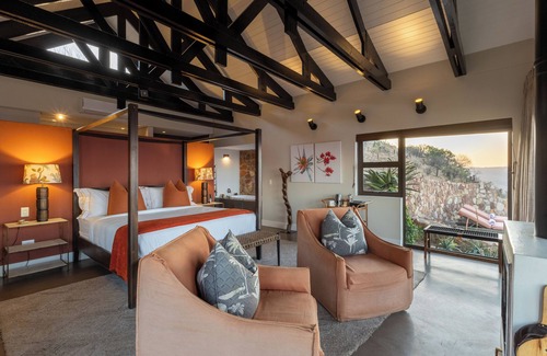 Ulundi Cabin | Zulu Rock Lodge - Babanango Game Reserve