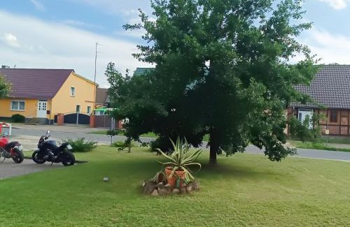 Marienfließ Bed & Breakfast | Zur alten Eiche