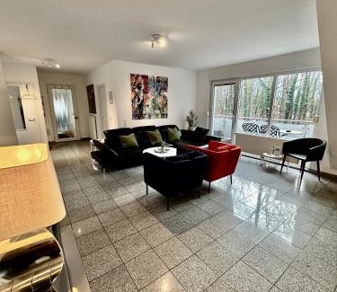 Region Hannover District Apartment | Zwei Ferienwohnungen Anker max 5 Personen & Leuchtturm max 4 Personen, direkt in Steinhude Scheunenviertel, Balkon, WLAN , Privater Parkplatz, Wallbox