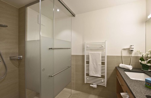 Feld am See House | Zweibettzimmer "seeadler" ab 7 N - Familien-sportresort Brennseehof