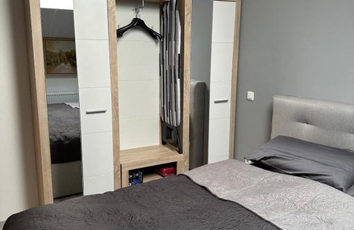 Oelsnitz Apartment | Zweizimmerwohnung am Markt