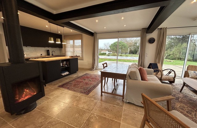 À 5 Minutes de la Plage ! Grande Maison Tout Confort, Idéale Pour les Familles