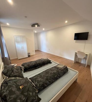 Übernachtung by Tag