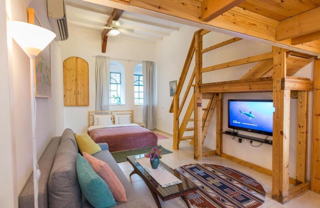 אירוח משפחתי בראש פינה העתיקה Old Roshpina family suite