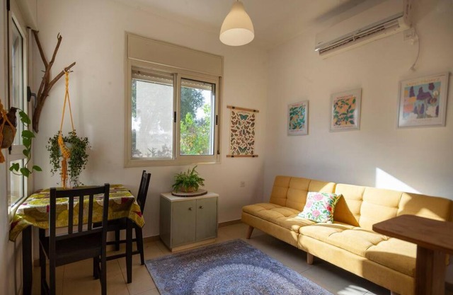 יחידת אירוח קסומה בקצה היער