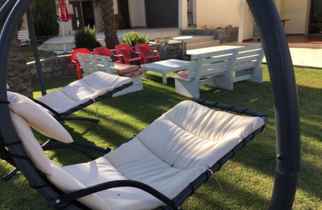 לבנון בחד נס LAVNUN BEHAD NES