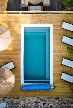 פינה בראש מלונאות ותיירות