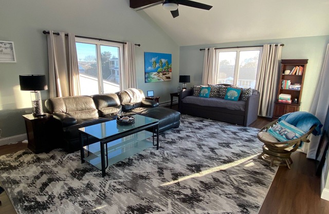 1.5 BLOCKS TO BRIGANTINE BEACH, ENHANCED CLEANING, HIGH SPEED INTERNET