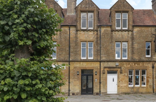 Abbey Court 
