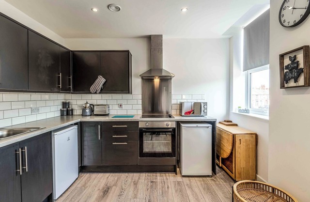 1 bed Apartment near Liverpool Lime street