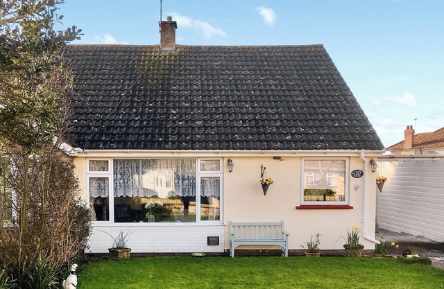 1 bedroom accommodation in Uphill, near Weston-Super-Mare