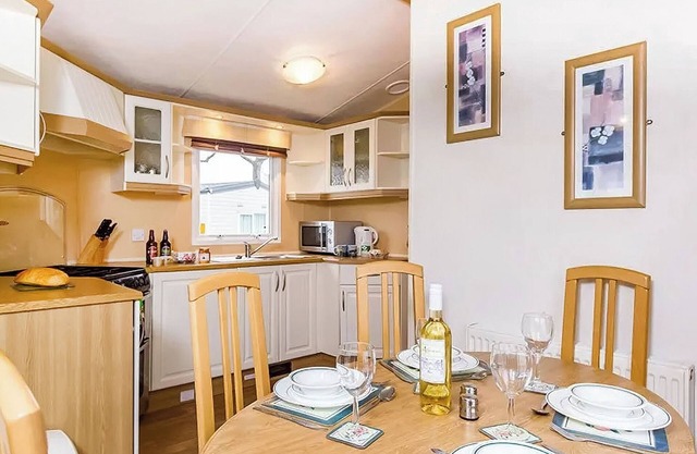 1 bedroom accommodation in Newbridge, Nr Yarmouth