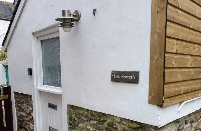 1 bedroom accommodation in Newlyn