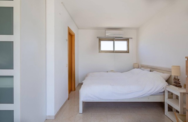 1 Bedroom Amazing- 4 ppl- Neve Tzedek Tower