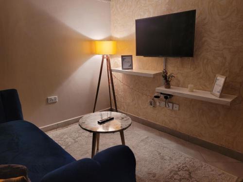 1 Bedroom Studio Sleeps 2 -Elevator -Tv -WiFi