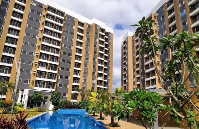 1 BR Taytay Condo WIFI Cignal Netflix Pool Patio