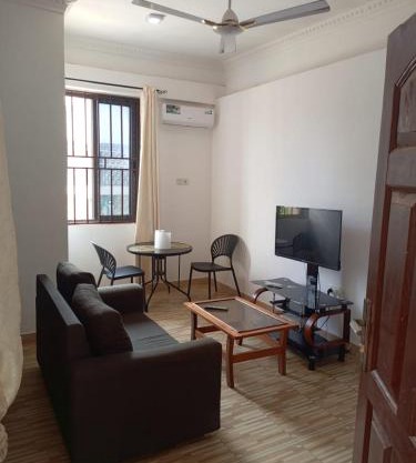 1 Chambre et 1 Salon