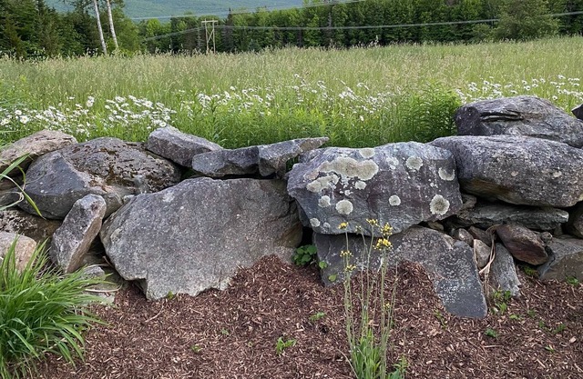 <10 minutes to Okemo!