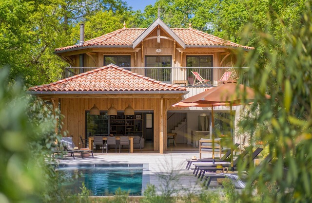 100% Bassin spirit for this villa near the beach