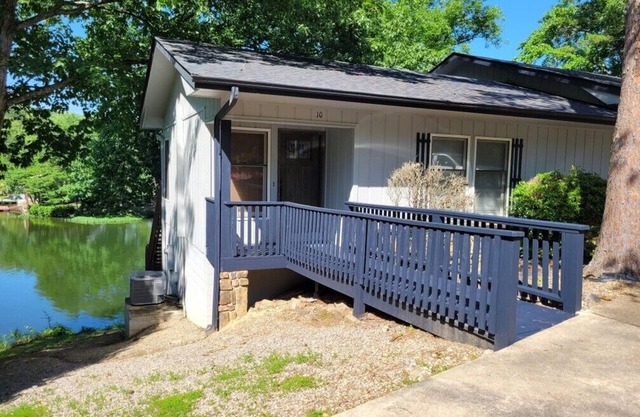 10CaboPl | Lake DeSoto | Townhome | Sleeps 6