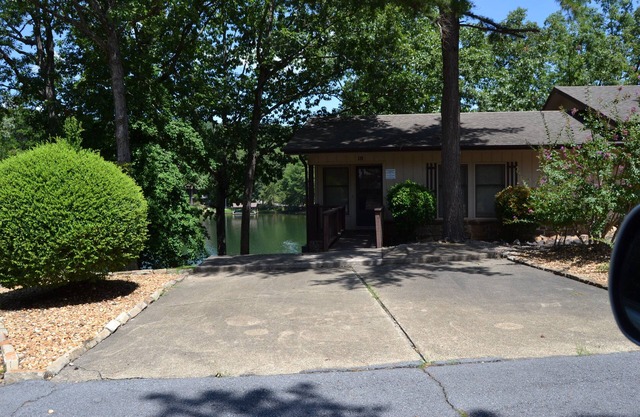 10CaboPl | Lake DeSoto | Townhome | Sleeps 6