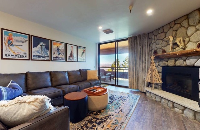 112 m² Condo ∙ 2 bedrooms ∙ 6 guests