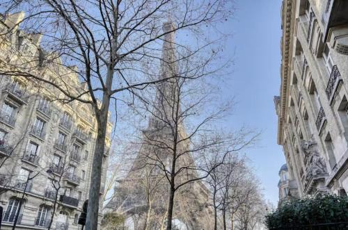 120 m2 Luxury Eiffel Signature