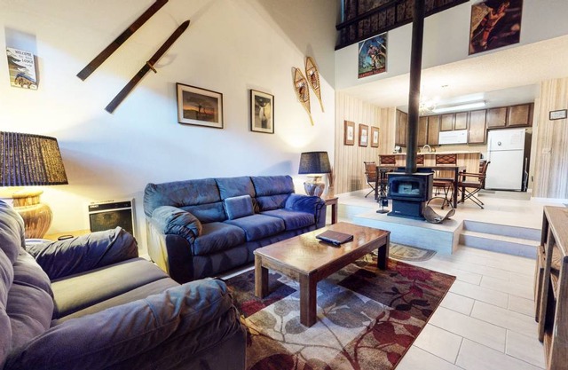 121 m² Condo ∙ 2 bedrooms ∙ 8 guests