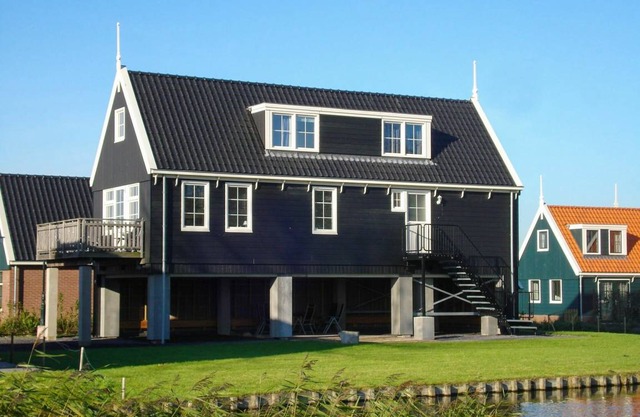 130 m² Accommodation ∙ 3 bedrooms ∙ 6 guests