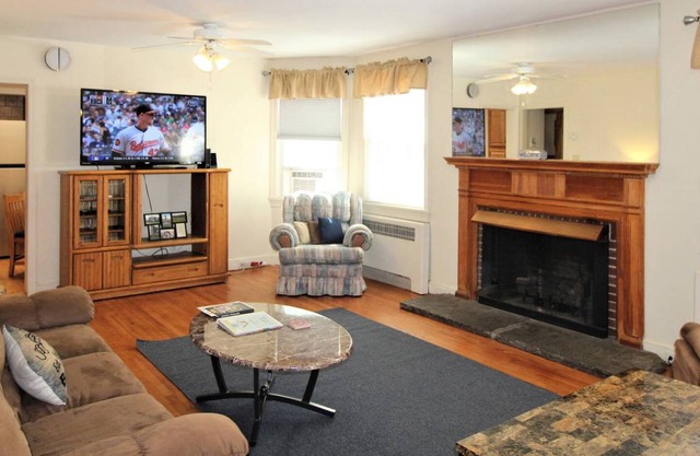 130 m² Apartment ∙ 3 bedrooms ∙ 6 guests